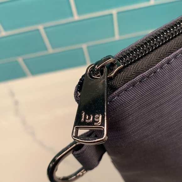 Lug Paddle Travel Pouch Large - Picture 4 of 10